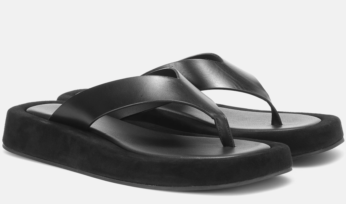 Zendayas flipflops
